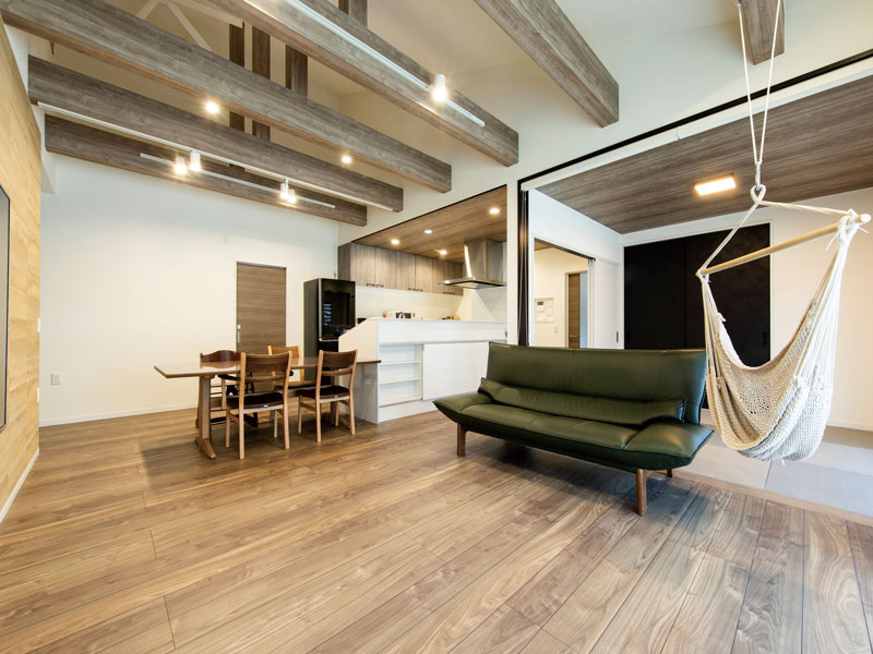 大人も子どもも暮らしやすい広い縁側のある理想の平屋 香川県のハウスメーカー 工務店 リフォームの情報サイト Iepro イエプロ