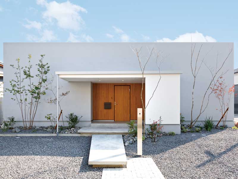 シンプル おしゃれを極めた 中庭のある高性能デザイン住宅 香川県のハウスメーカー 工務店 リフォームの情報サイト Iepro イエプロ